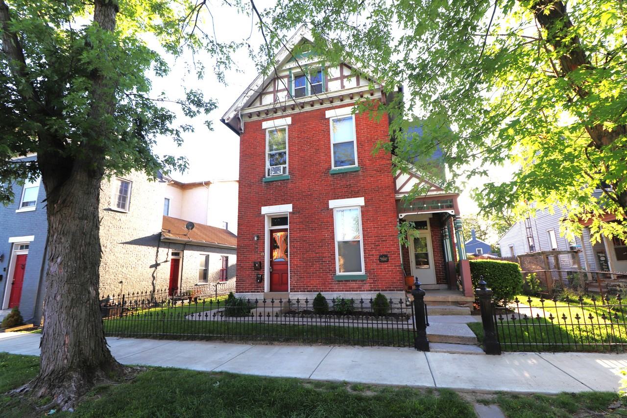 314 S 4Th St - Photo 3 of 11