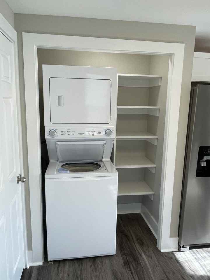337 Sw 3rd St - Photo 4 of 20