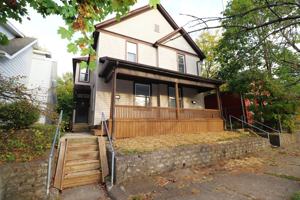 featured image of 421 South 7th Street