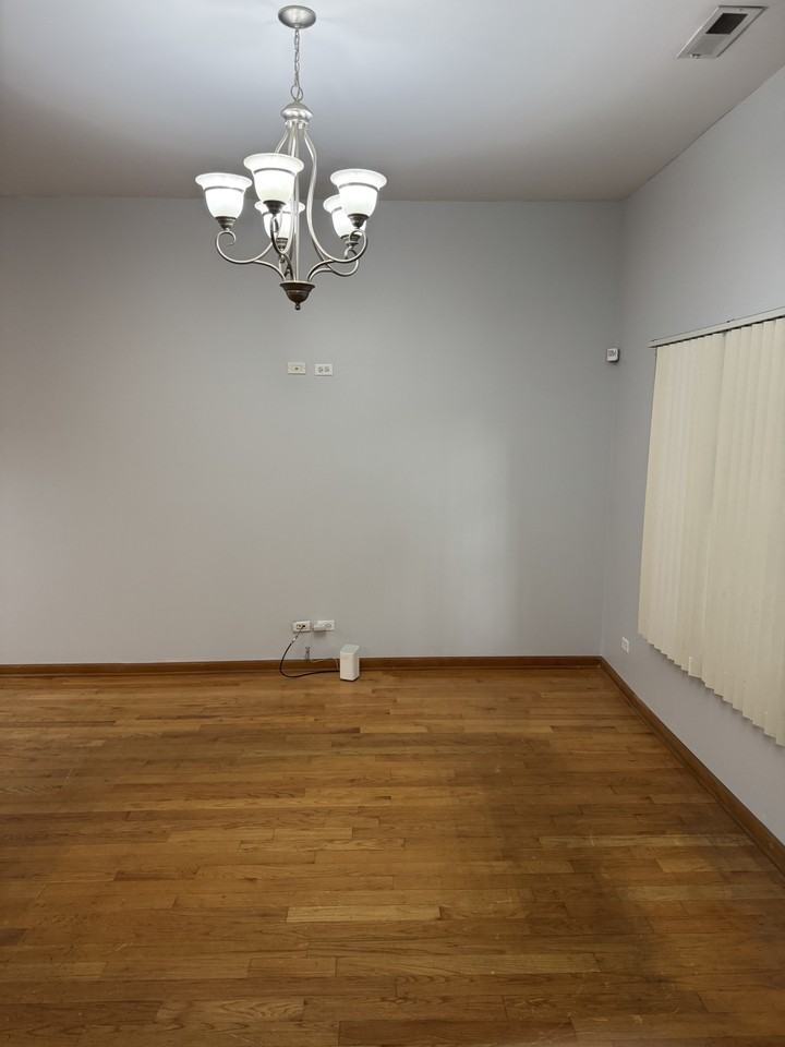 2214 W Irving Park Rd #2 - Photo 2 of 16