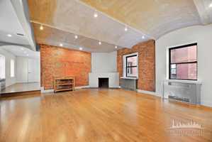 featured image of Madison Ave #12B