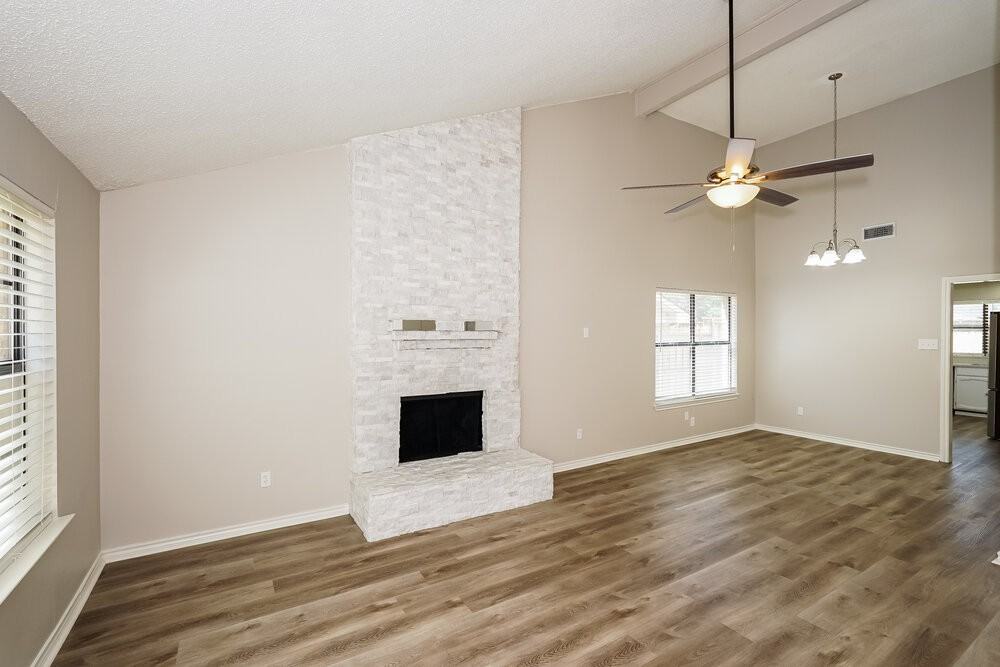 2119 Cold Springs Dr - Photo 3 of 16