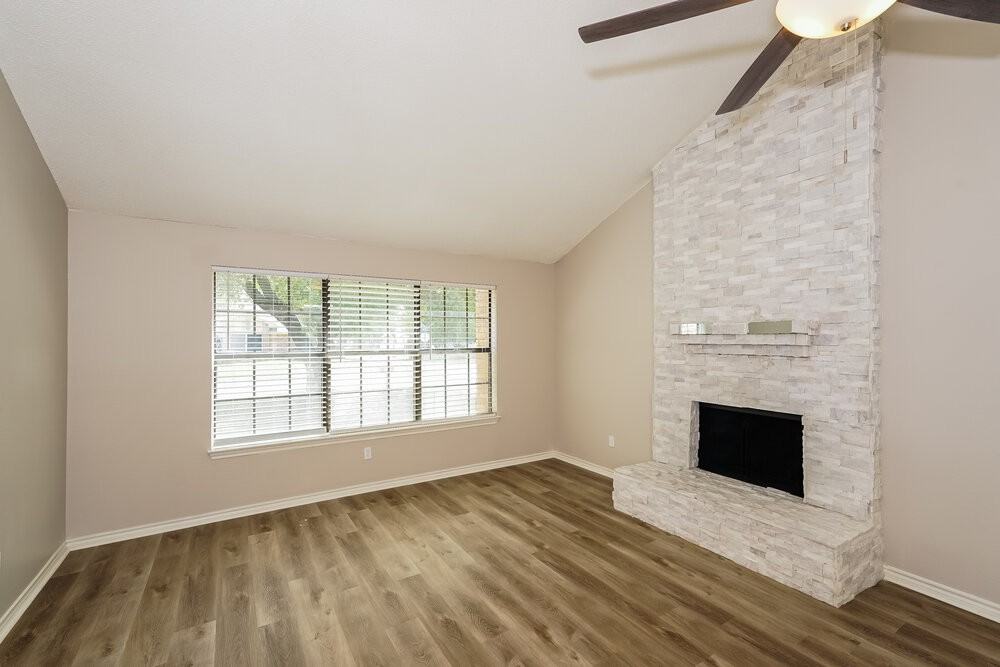 2119 Cold Springs Dr - Photo 4 of 16