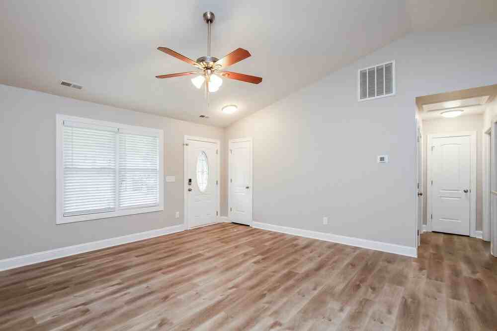 408 Cook St - Photo 5 of 16
