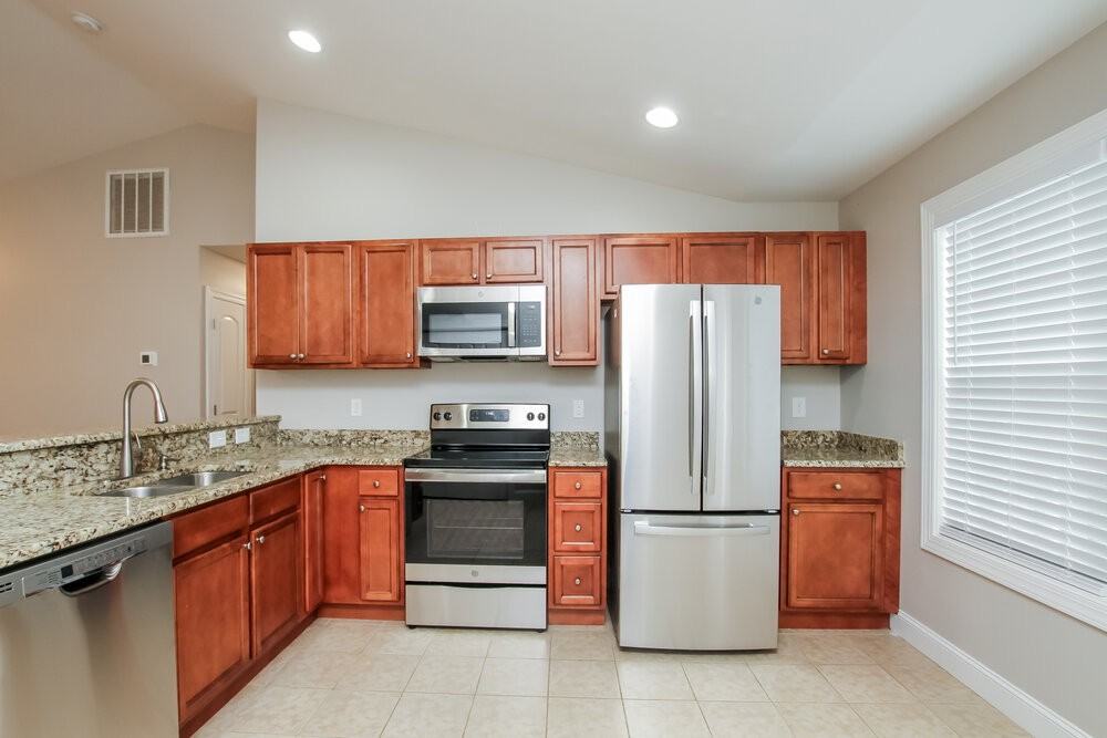 408 Cook St - Photo 6 of 16