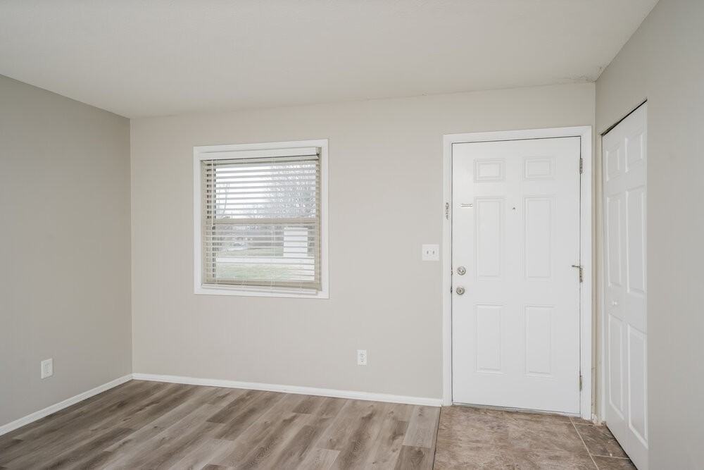 7414 Terry Rd - Photo 6 of 16