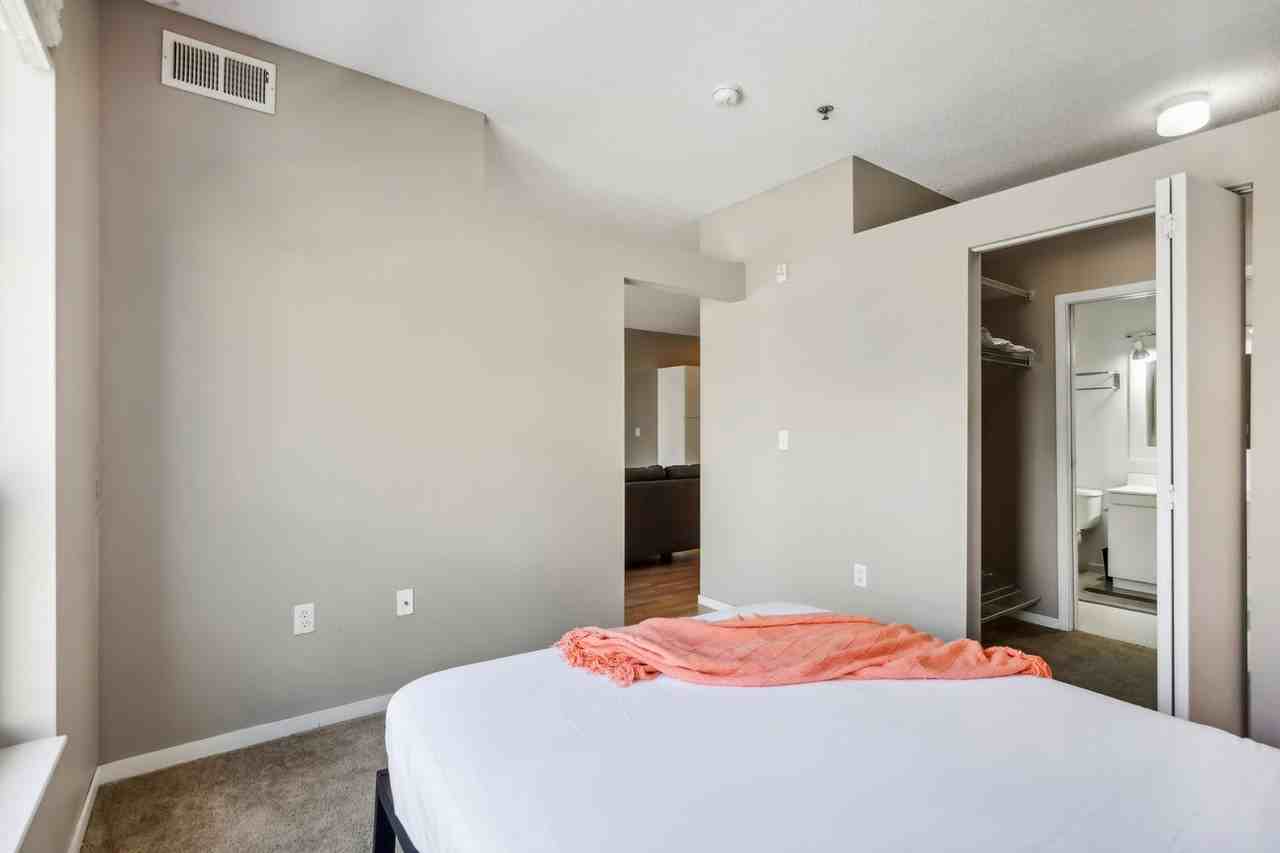 616 Washington Ave S #1014643P - Photo 4 of 33