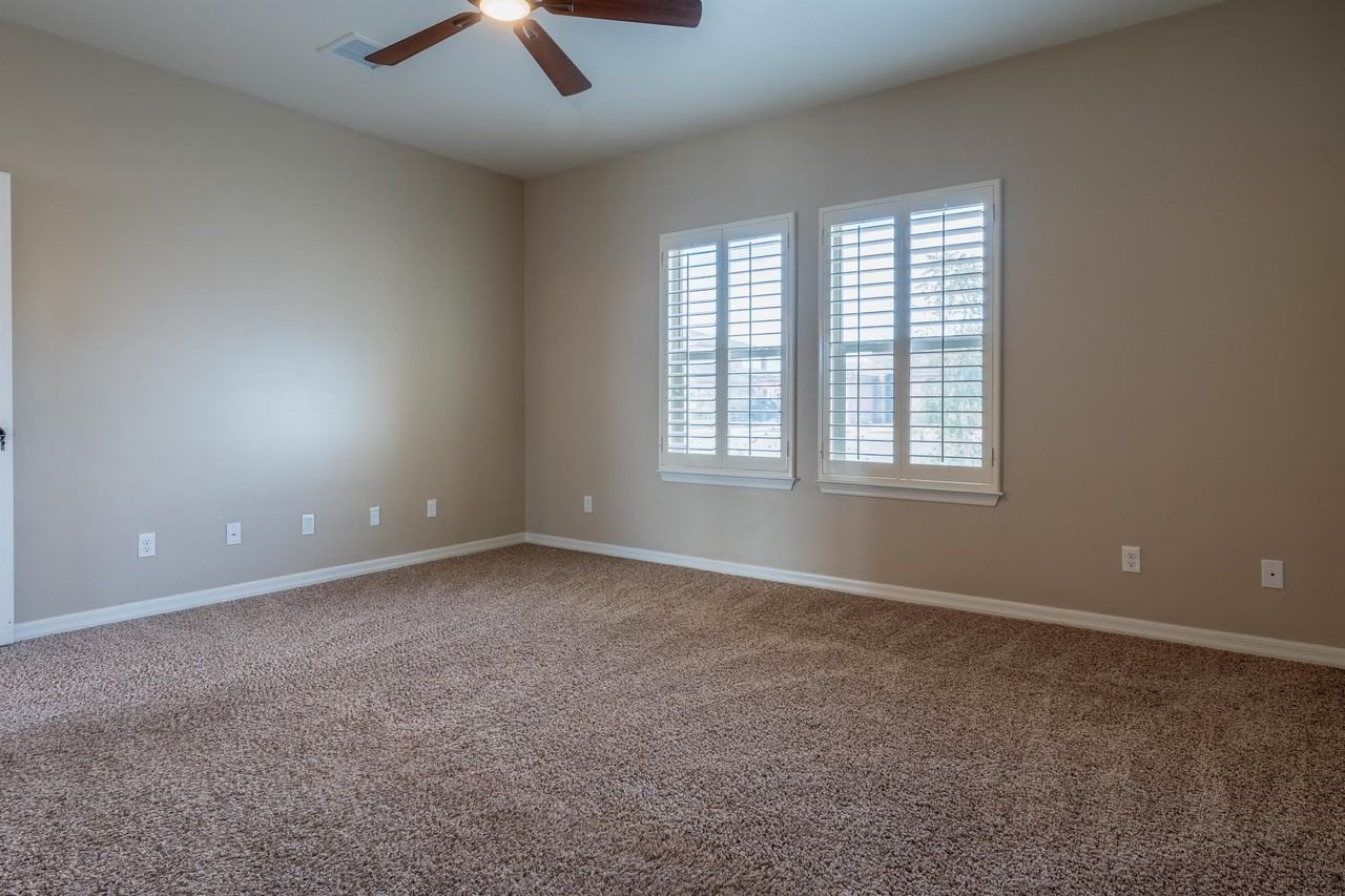 5804 Aberdeen Ct - Photo 6 of 10