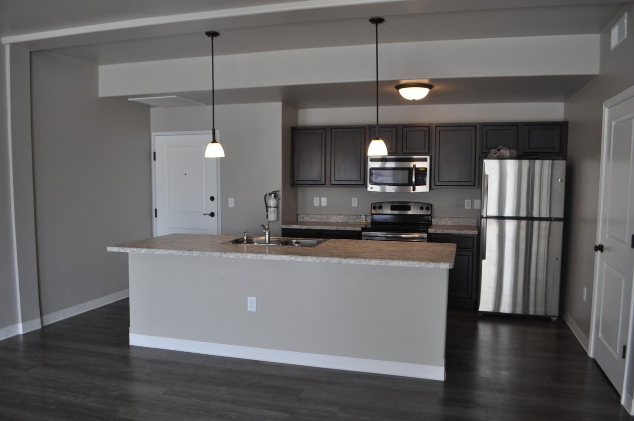 Eastbrook Flats #2 - Photo 5 of 13