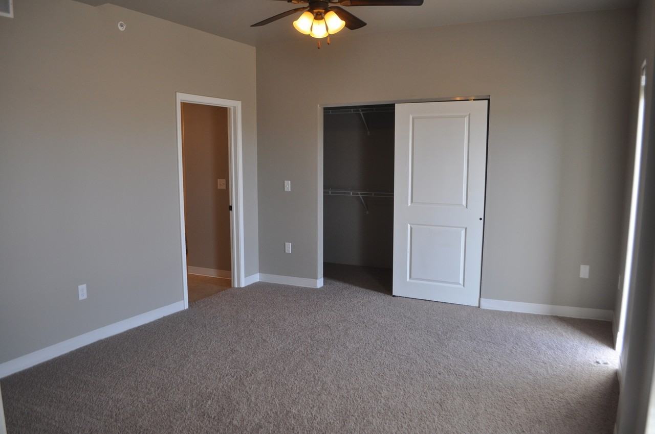 Eastbrook Flats #2 - Photo 7 of 13