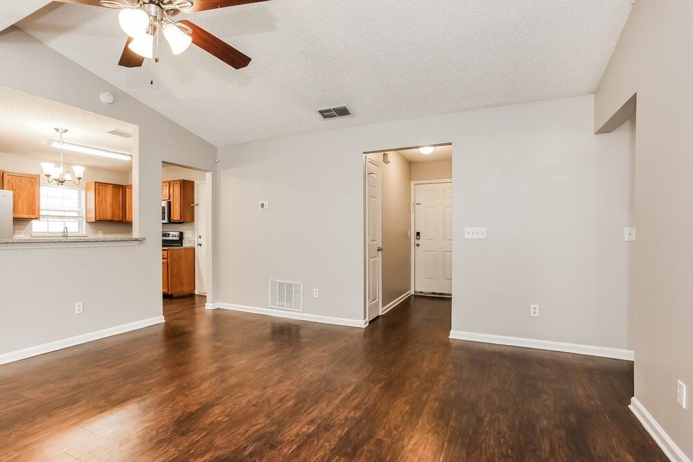 7810 Spring Branch Dr S - Photo 5 of 16