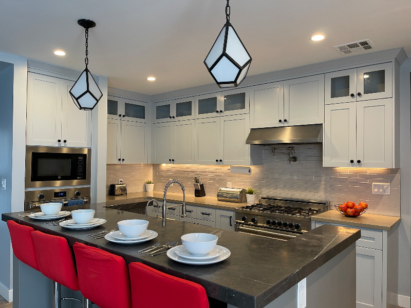 300 North Plymouth Boulevard - Photo 7 of 19