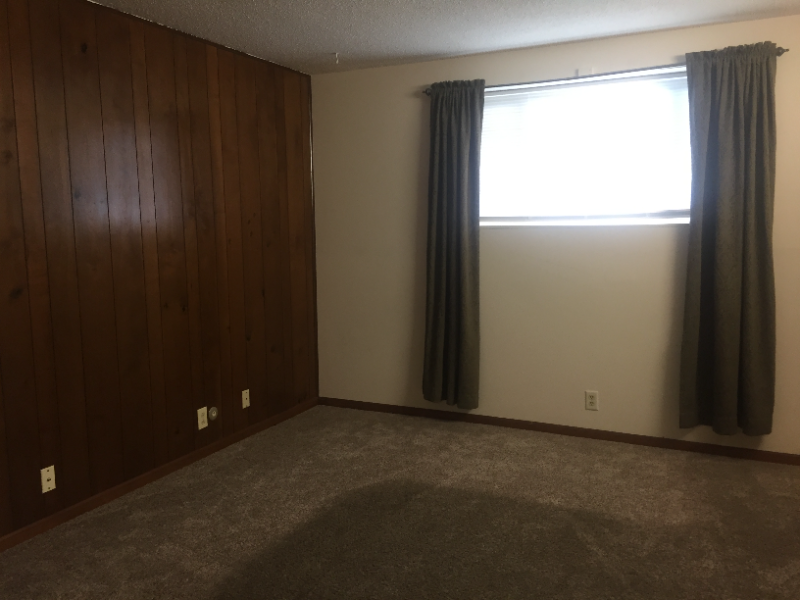 520 Oak St #B - Photo 3 of 10