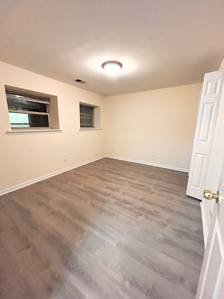 3045 Logan LLC - Photo 6 of 8