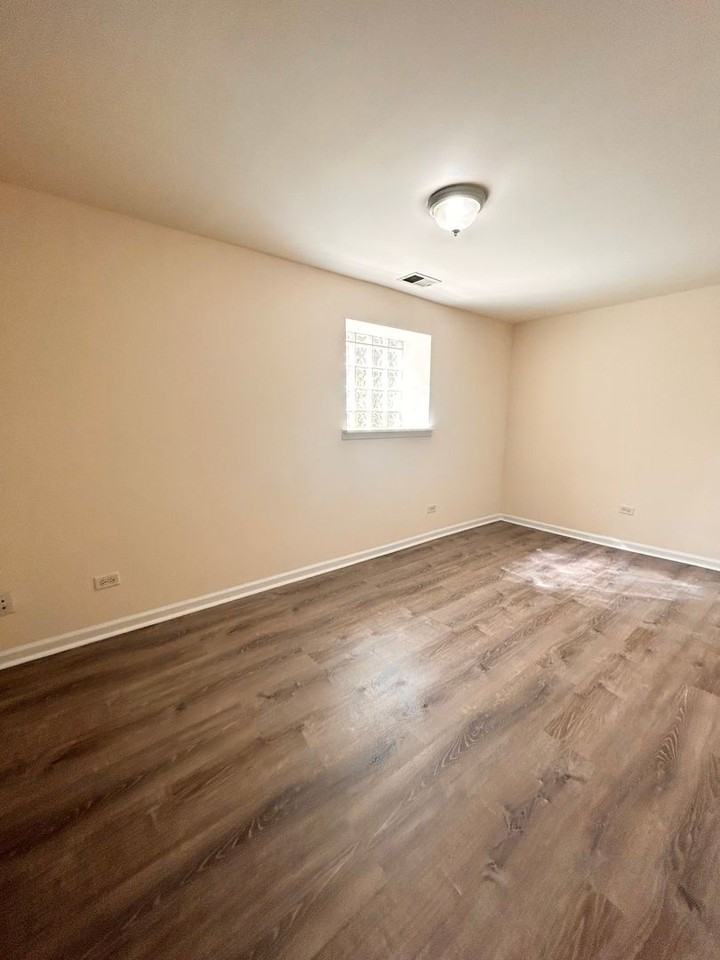 3045 Logan LLC - Photo 7 of 8