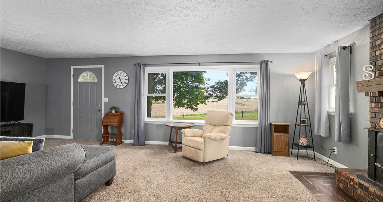 6700 Foster Rd - Photo 3 of 28