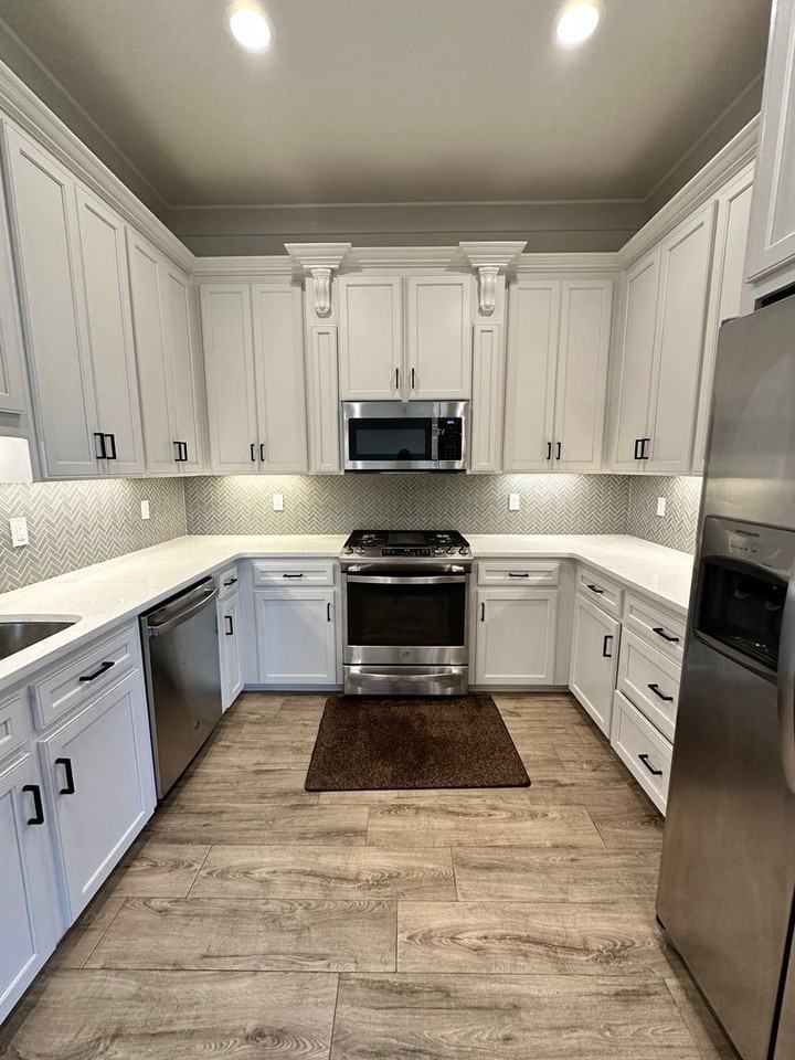 608 Perfect Pl - Photo 4 of 31