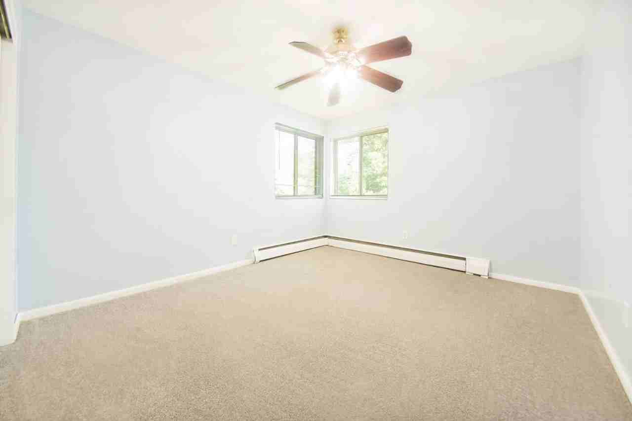 KAH Properties - 424 Building - Photo 4 of 27