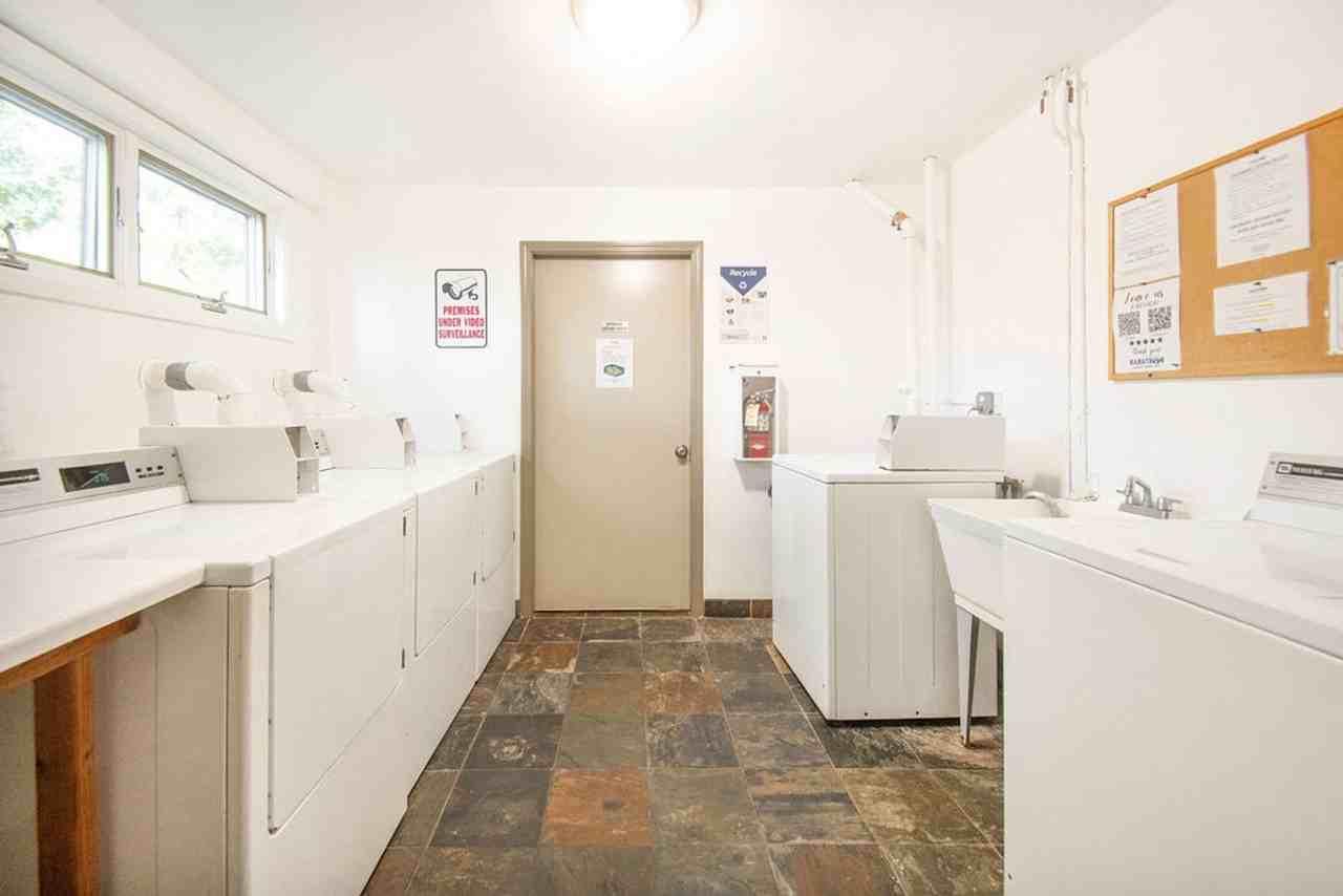 KAH Properties - 424 Building - Photo 7 of 27