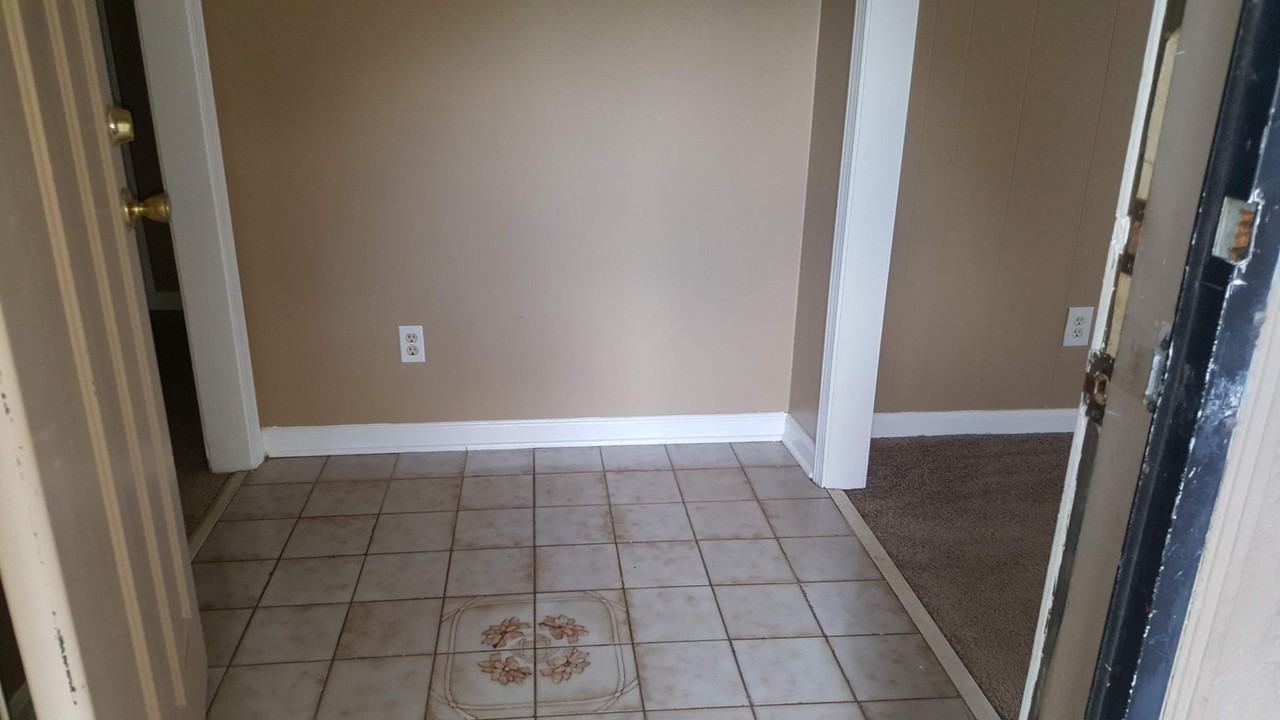 4010 Friendly Way - Photo 7 of 11