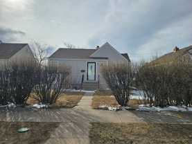 915 W 28th St - Photo 1 of 1