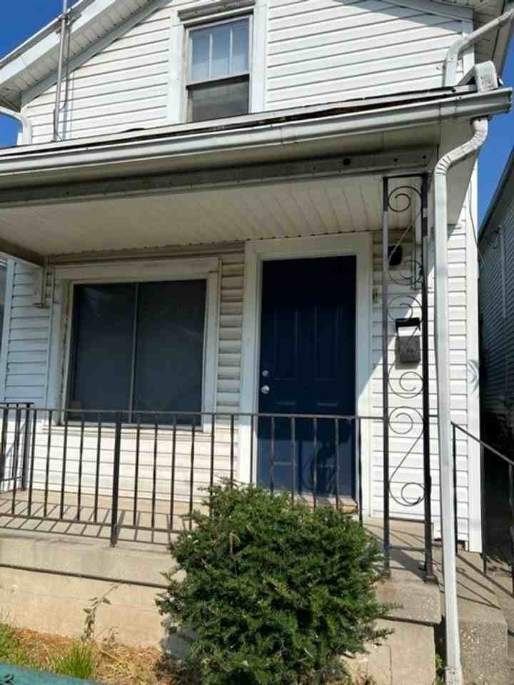 35 Neal Ave - Photo 2 of 16