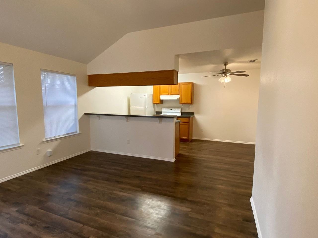 641 Woodard Ave Ste C - Photo 5 of 26
