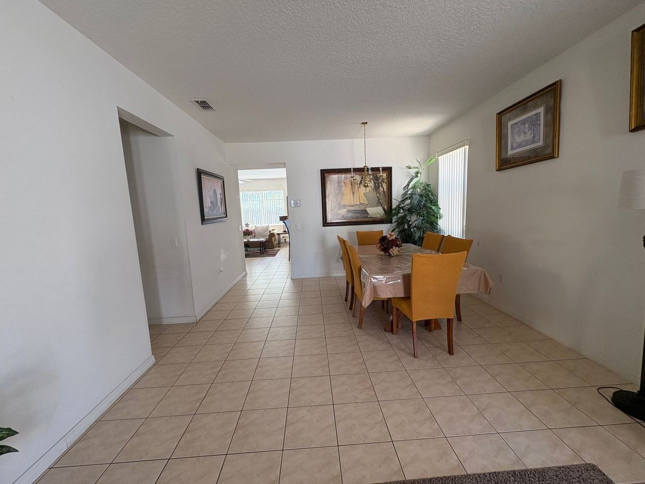 1418 Pine Ridge Dr - Photo 2 of 11