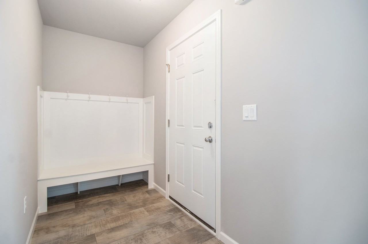1624 Autumn Ridge Ln - Photo 7 of 21