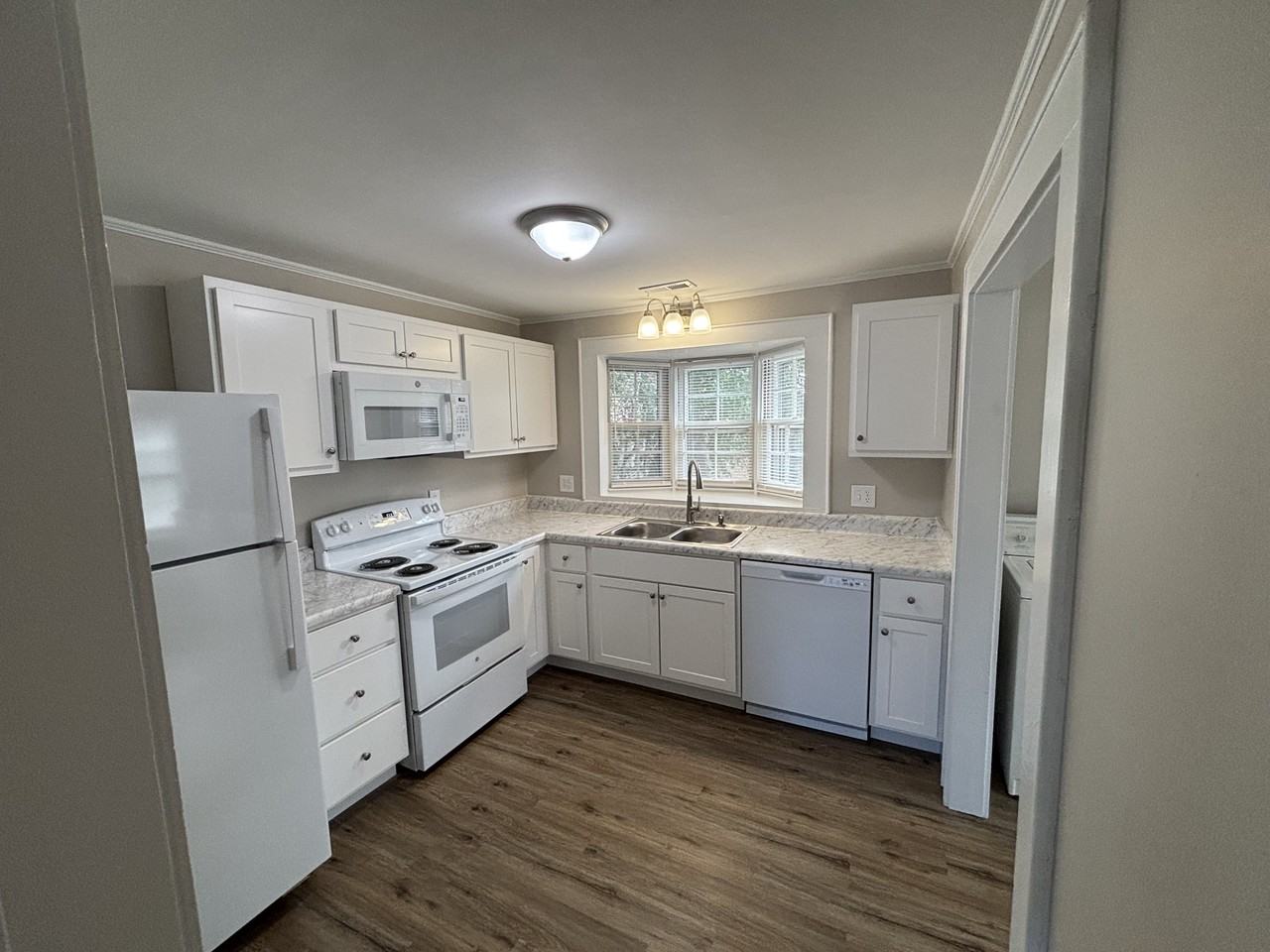 507 Pearl St #507-1-2UP - Photo 2 of 11