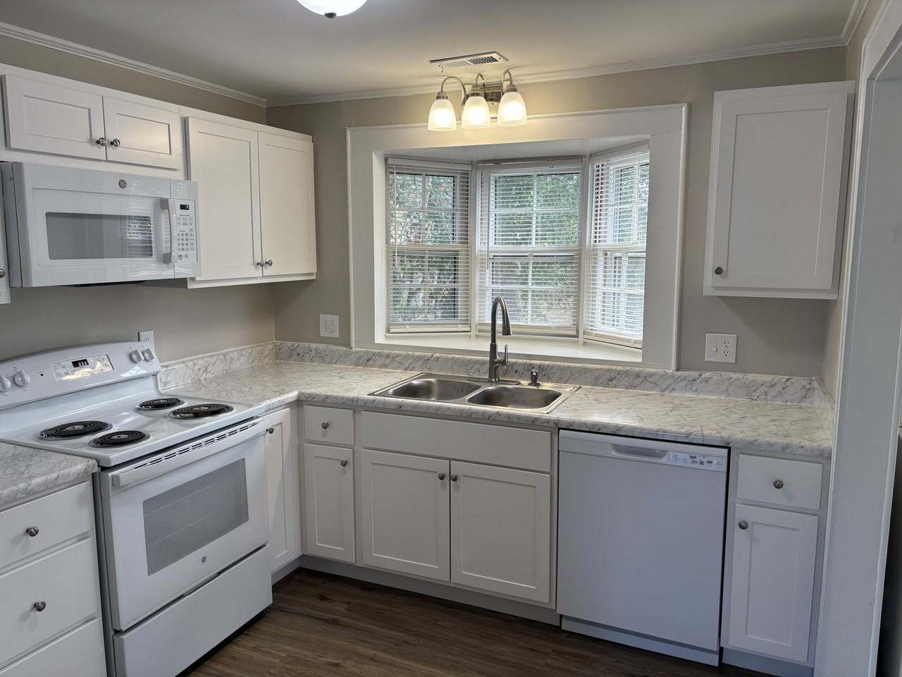 507 Pearl St #507-1-2UP - Photo 5 of 11