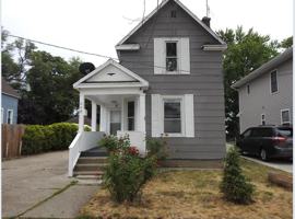 featured image of 648 Plett St Sw #NA