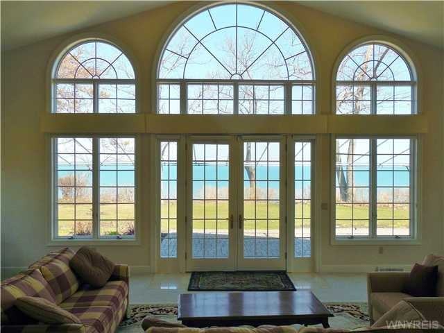 5760 Old Lake Shore Rd - Photo 2 of 25