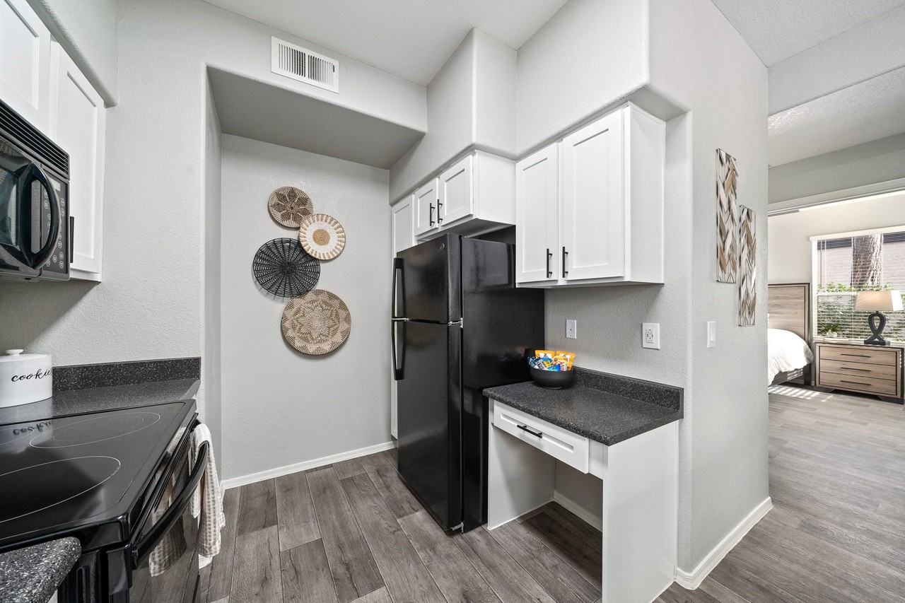 Bear Canyon - Photo 7 of 26