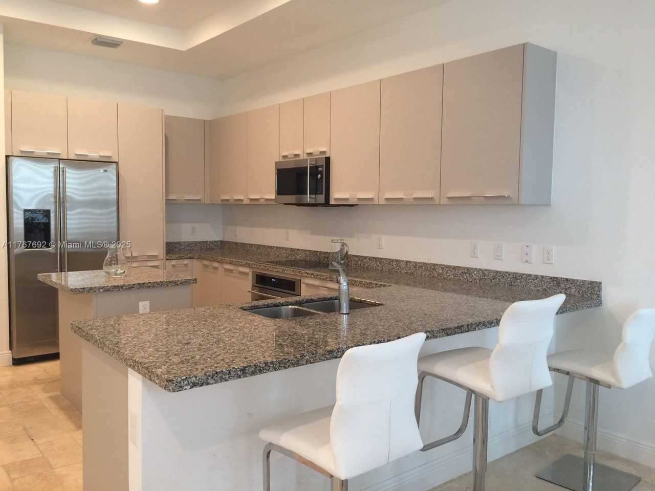 5189 Nw 85th Ave #5189 - Photo 3 of 35