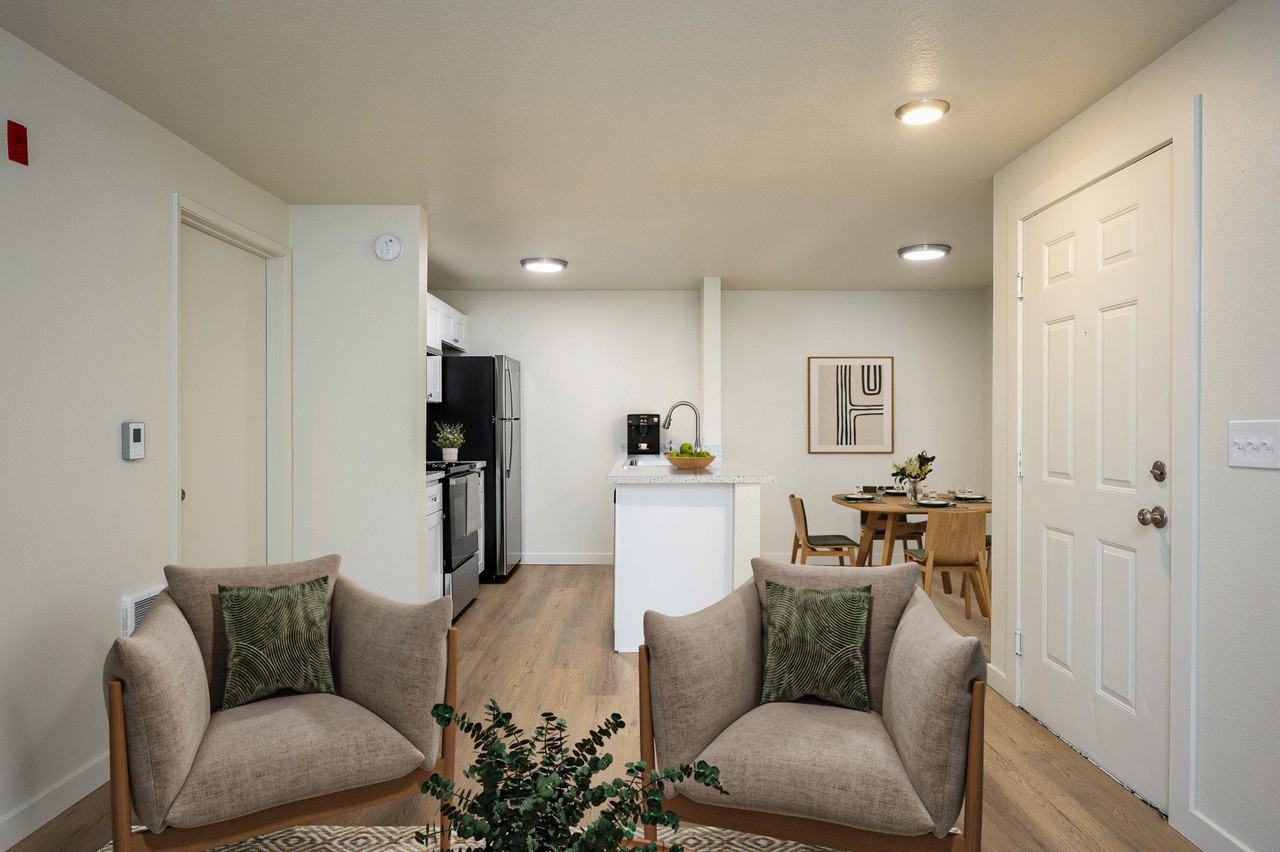 Glen Ridge Apartments - Photo 3 of 50