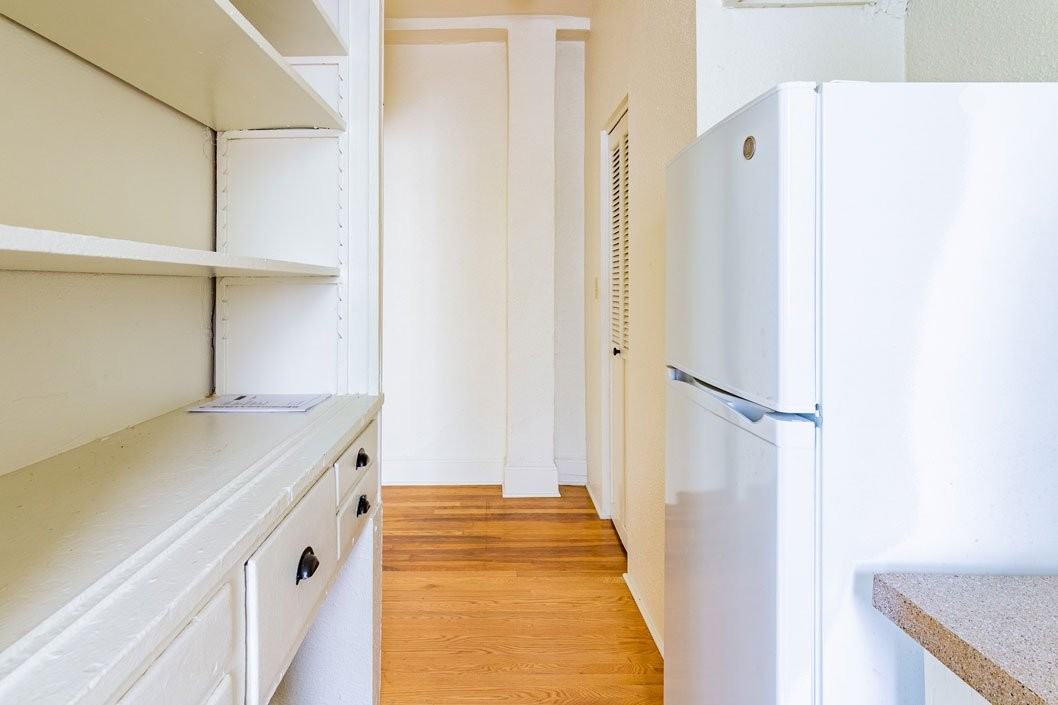 Edington Court - Photo 6 of 21