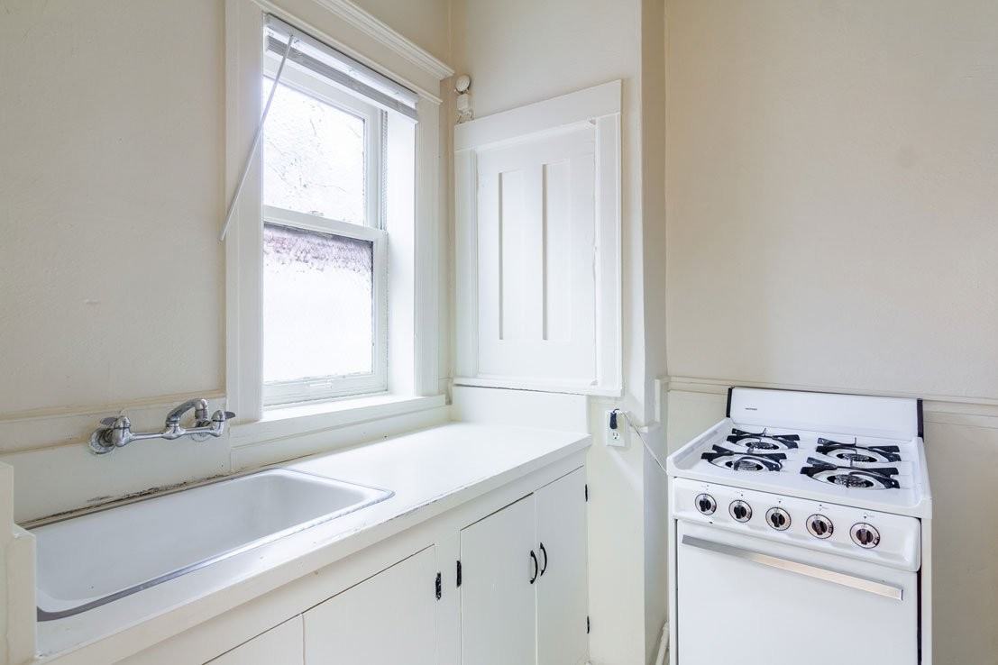 Edington Court - Photo 5 of 21