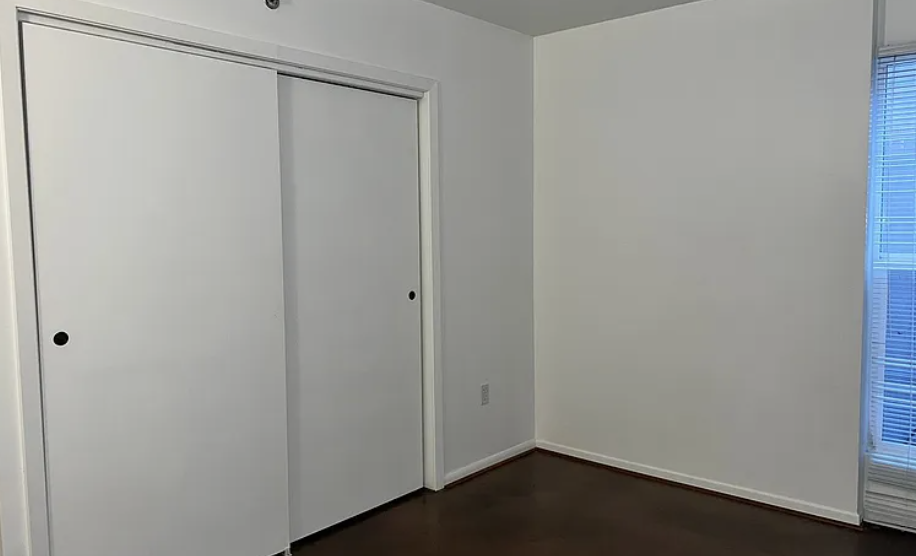 West Park Place - Photo 4 of 8