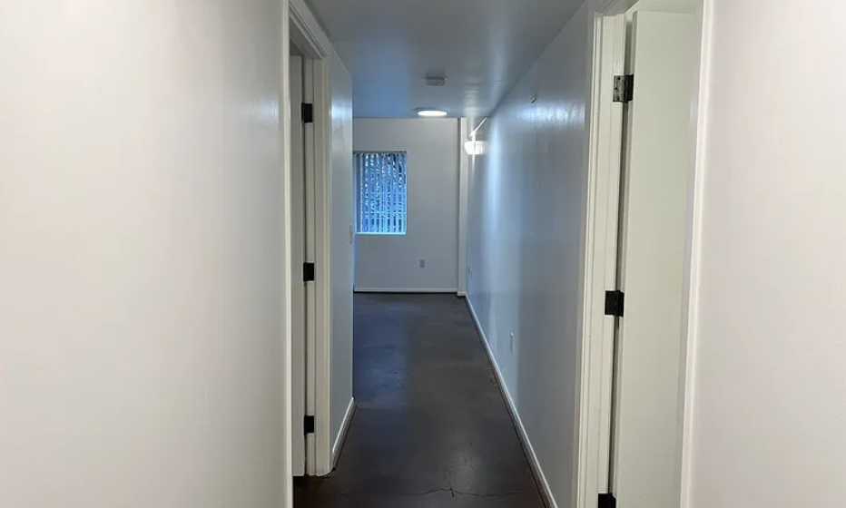 West Park Place - Photo 6 of 8