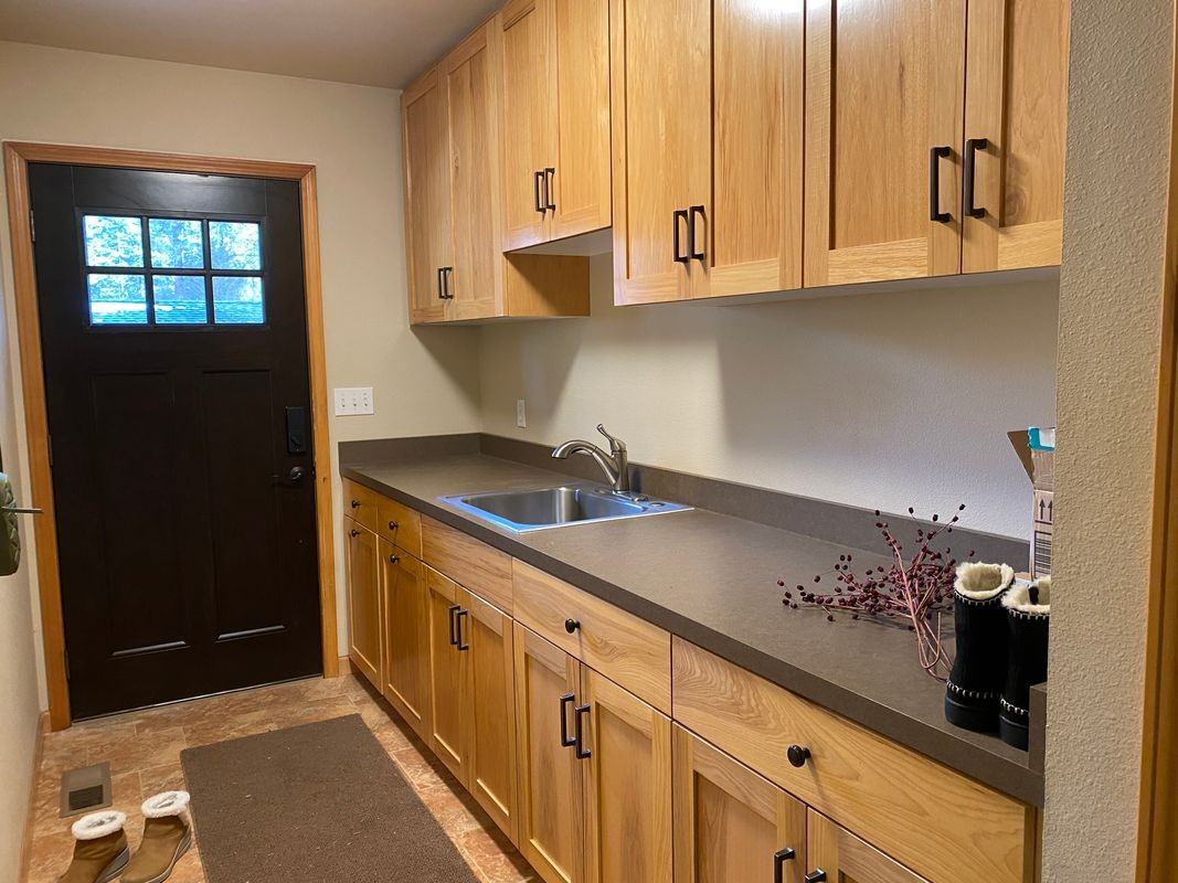 268 Lakeview Dr - Photo 4 of 13