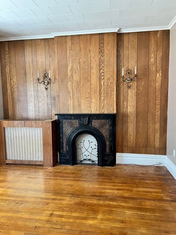 920 24th St - Photo 2 of 16