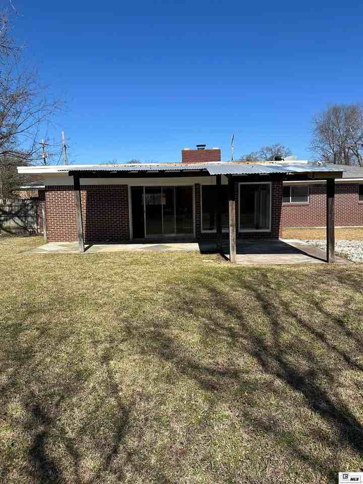 1500 Roselawn Ave - Photo 2 of 11