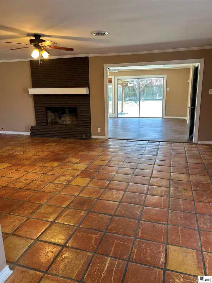 1500 Roselawn Ave - Photo 3 of 11