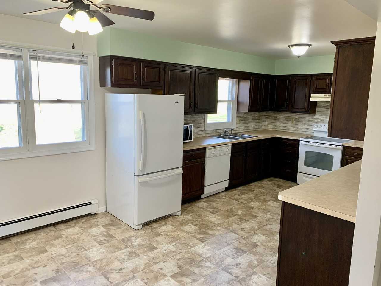 691 Alleghenyville Rd - Photo 4 of 22