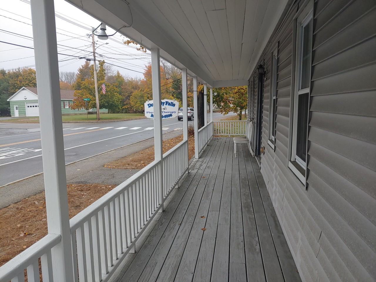 73 Elm St 2nd Fl - Photo 3 of 18