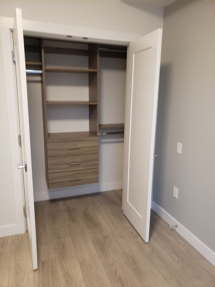 72 Ave & 144 St #203 - Photo 7 of 23