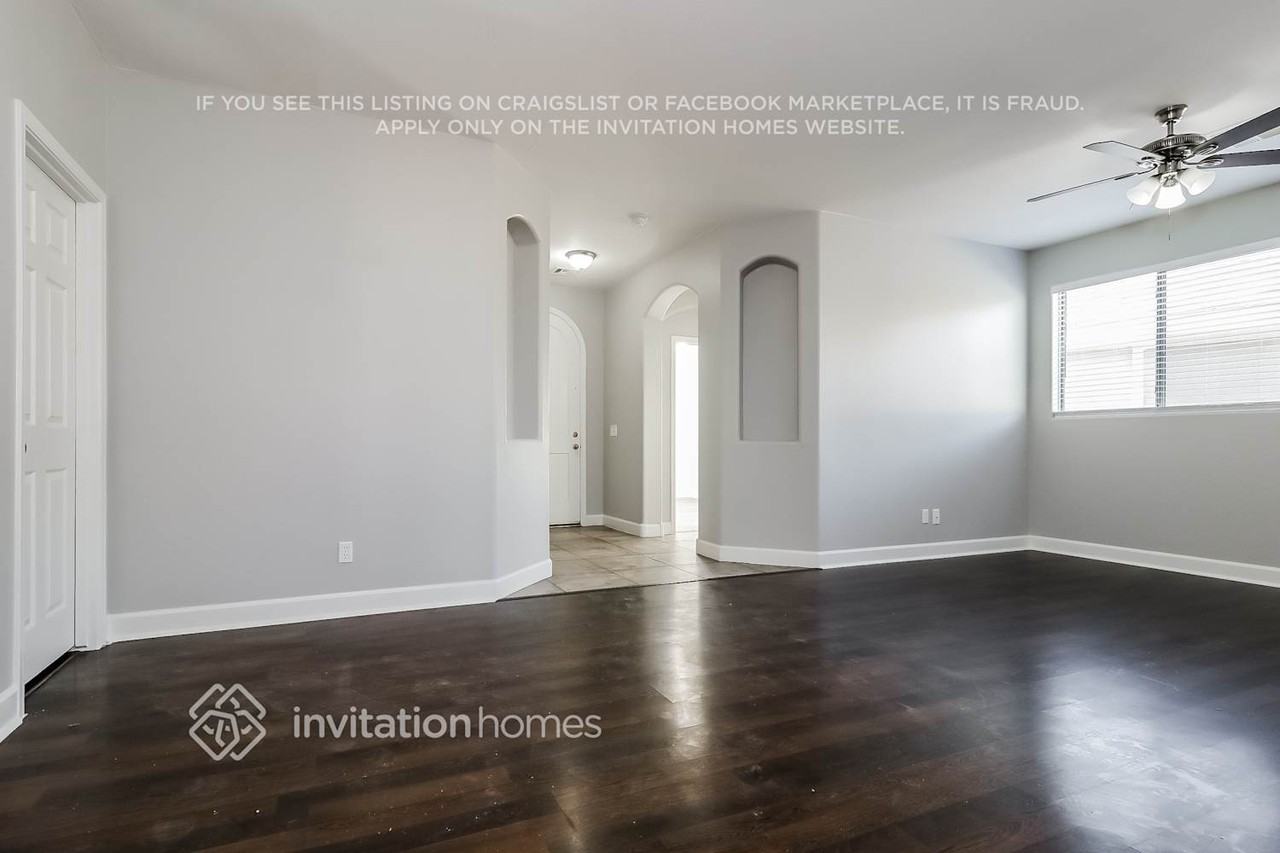 217 N 107th Dr - Photo 3 of 16