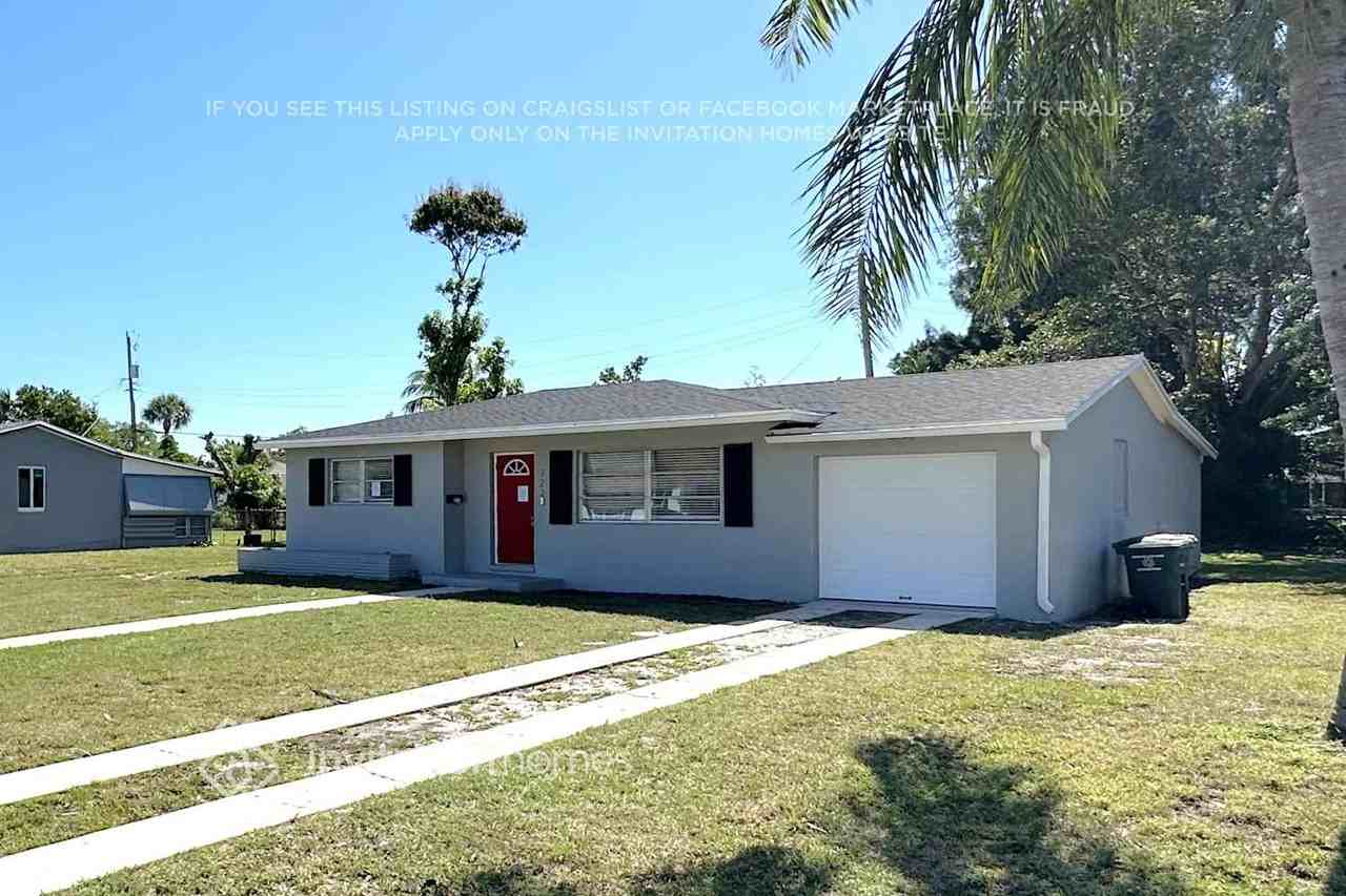 722 W Ilex Dr - Photo 2 of 22