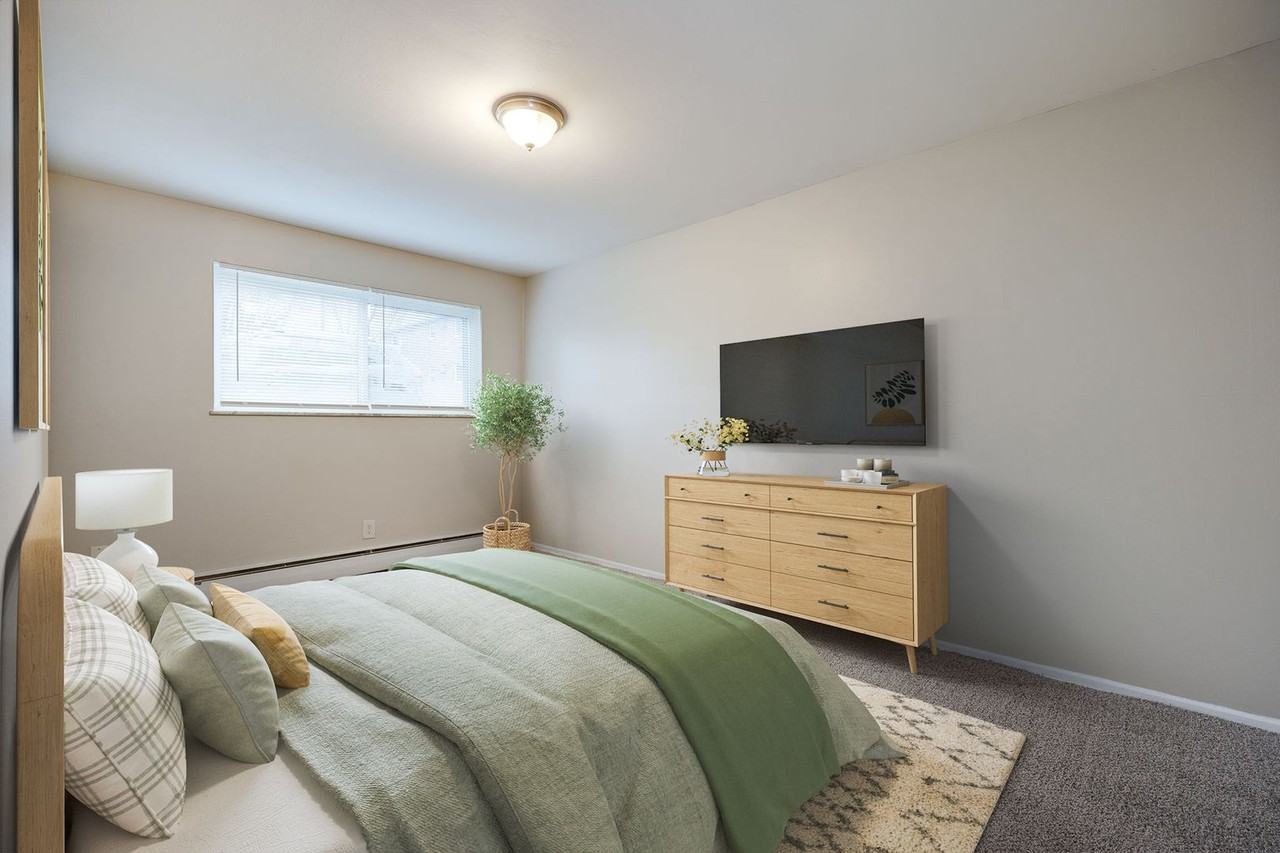 1 & 2 Bedrooms at Clearwater Apartments – Comfort & Convenience in Reading! - Photo 6 of 31